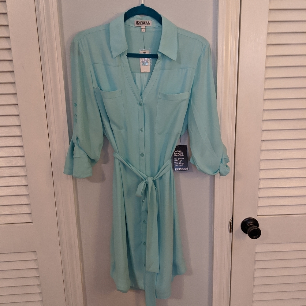 NWT Express Portofino Shirt Dress 🤍